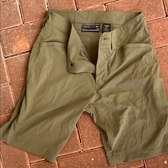 Goruck Men's Olive Cargo Shorts - Picture 1 of 5